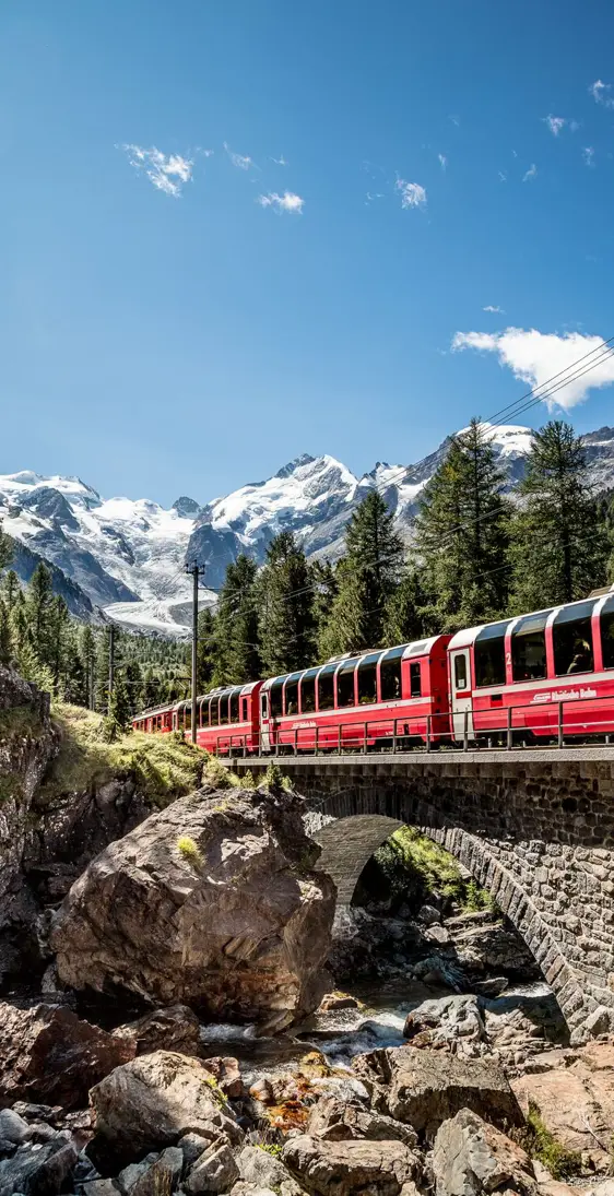 Bernina Express Bei Morteratsch (4)